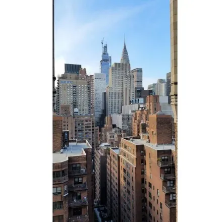 Image 3 - Windsor Tower, East 40th Street, New York, NY 10016, USA - Apartment for rent
