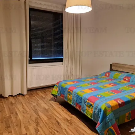 Rent this 7 bed apartment on Strada Zepelinului in 077067 Petrești, Romania