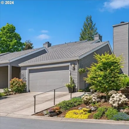 Buy this 3 bed house on 35 Greenridge Court in Lake Oswego, OR 97035