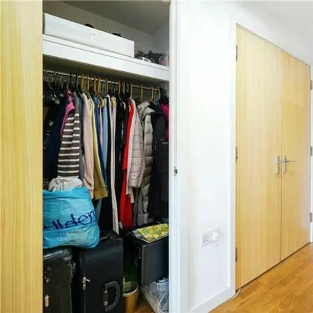Image 7 - Hawker Building, 350 Queenstown Road, London, SW11 8NY, United Kingdom - Apartment for sale