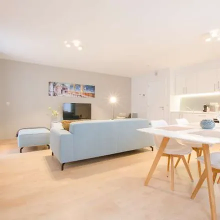 Rent this 1 bed apartment on Rue des Guildes - Gildenstraat 14 in 1000 Brussels, Belgium