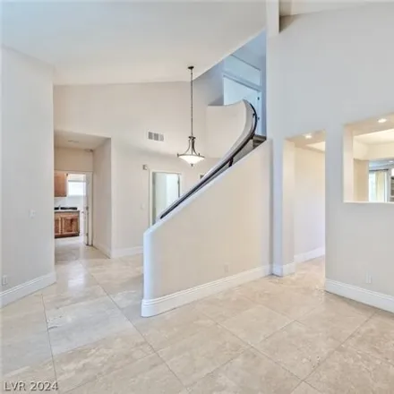 Image 3 - 2187 Fountain Springs Drive, Henderson, NV 89074, USA - House for rent