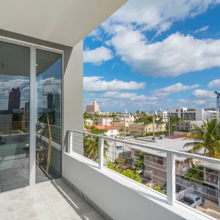 Image 7 - Meridian Avenue, Miami Beach, FL 33139, USA - Apartment for rent