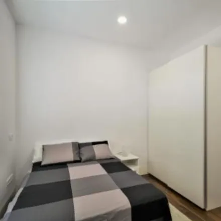 Rent this 7 bed room on Calle de Ferraz in 88, 28008 Madrid
