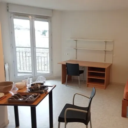 Rent this 1 bed apartment on Saint-Étienne