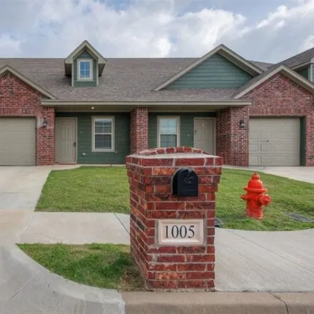 Buy this 2 bed townhouse on 1051 Southwest 91st Street in Oklahoma City, OK 73139
