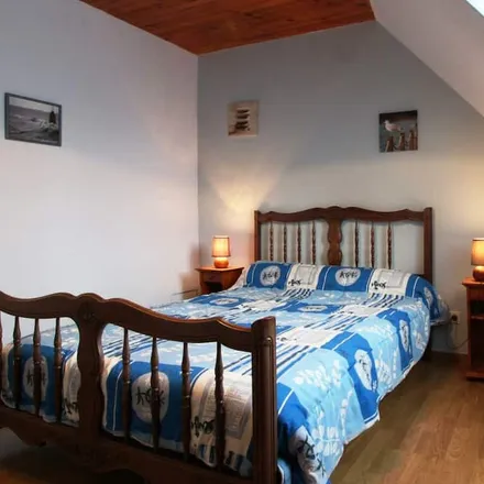 Rent this 3 bed duplex on 50380 Saint-Pair-sur-Mer