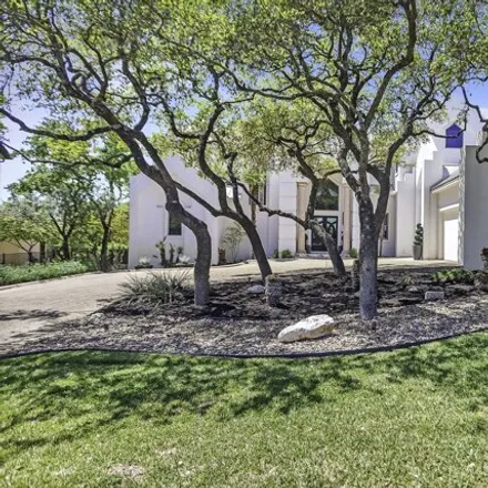 Buy this 5 bed house on 2513 Winding View in Bexar County, TX 78260