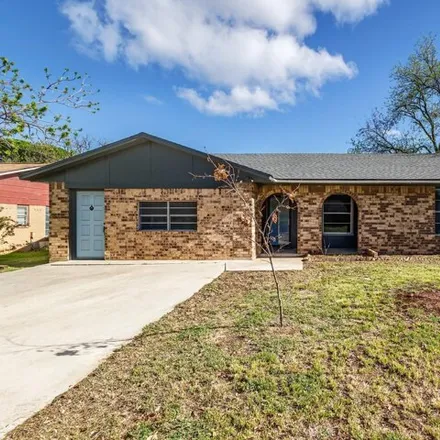 Buy this 3 bed house on 3537 Surrey Lane in Woodland Heights, Brownwood