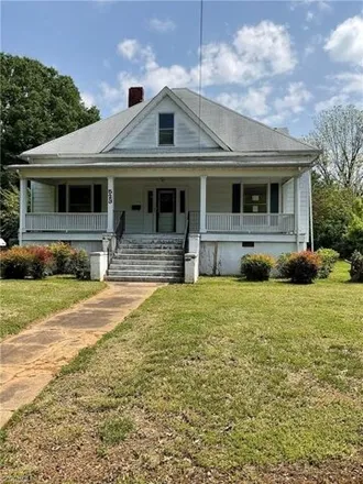 Buy this 3 bed house on 555 North Main Street in Graham, NC 27253