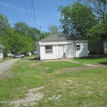 Image 7 - 1540 South Moffet Avenue, Joplin, MO 64804, USA - House for sale