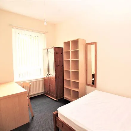 Image 4 - Peace & Loaf, 217 Jesmond Road, Newcastle upon Tyne, NE2 1LA, United Kingdom - Apartment for rent
