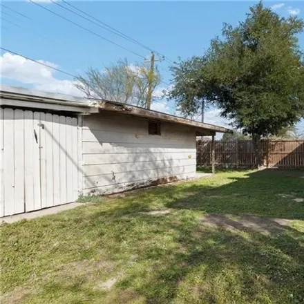 Image 8 - 784 South 4th Avenue, Wood Colonia, Edinburg, TX 78539, USA - House for sale