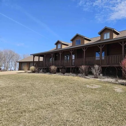 Image 2 - 1198 Laura Lee Court, Madison, SD 57042, USA - House for sale
