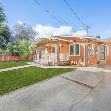 Buy this 5 bed house on Los Angeles Fire Department Fire Station 6 in 326 North Virgil Avenue, Los Angeles