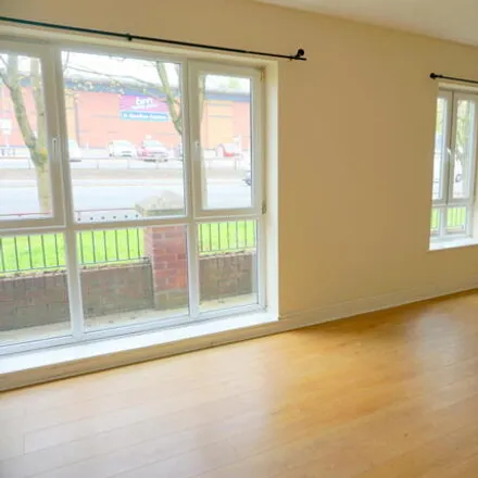Image 3 - Chapel Gardens, Liverpool, L5 5BE, United Kingdom - Apartment for sale
