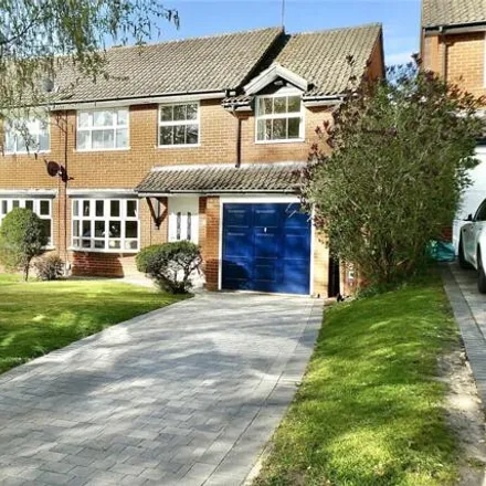 Buy this 4 bed duplex on Lime Close in Wokingham, RG41 4AW