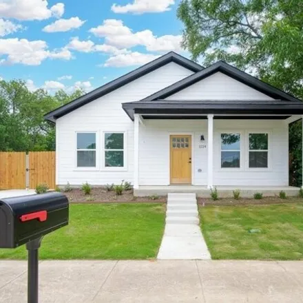 Rent this 3 bed house on 1224 Bessie St in Fort Worth, Texas