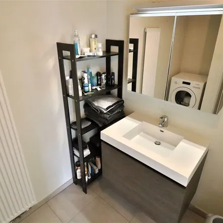 Rent this 2 bed apartment on Boerderijstraat 86 in 8500 Kortrijk, Belgium