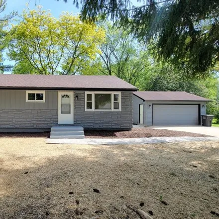 Buy this 3 bed house on 7677 West High Street in Franklin, WI 53132