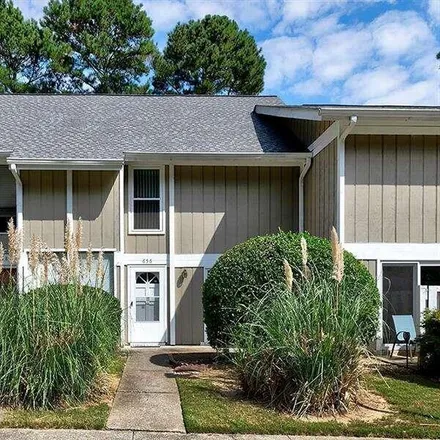 Buy this 2 bed townhouse on 698 Powers Ferry Crossing North in Cobb County, GA 30067