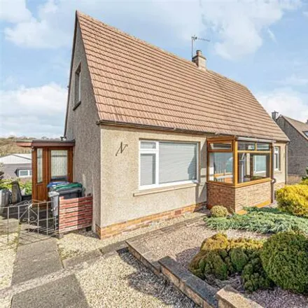 Buy this 3 bed house on Lambert Drive in Dunfermline, KY12 7UQ