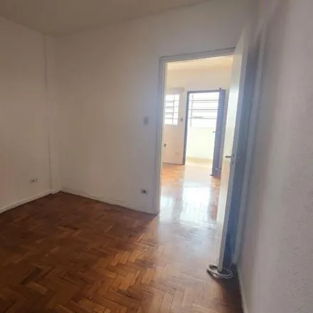 Rent this 2 bed apartment on Rua das Rosas 181 in Mirandópolis, São Paulo - SP