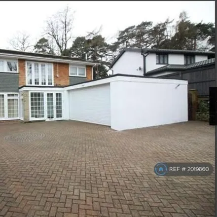 Rent this 5 bed house on Calvin Close in Camberley, GU15 1DN