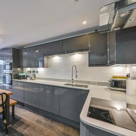 Buy this 2 bed apartment on 21 Enford Street in London, W1H 1QN