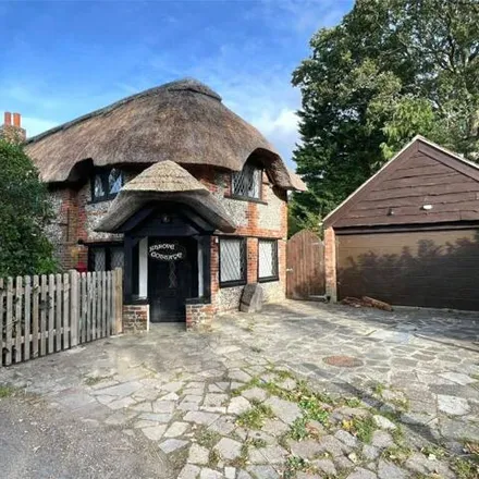 Image 1 - Anmore Lane, East Hampshire, PO7 6HW, United Kingdom - House for sale