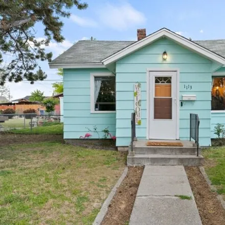Buy this 2 bed house on 1141 East Central Avenue in Spokane, WA 99208