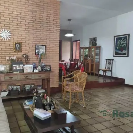 Buy this 4 bed house on unnamed road in Shangri-lá, Cuiabá - MT