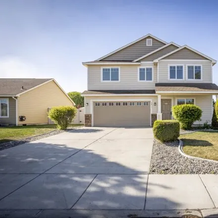Buy this 4 bed house on 8022 Snoqualmie Drive in Pasco, WA 99301