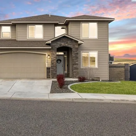 Buy this 5 bed house on Sage Crest Elementary School in West 38th Avenue, Kennewick