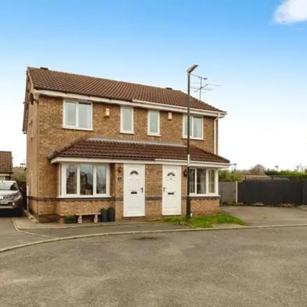 Buy this 2 bed duplex on 7 Pennie Close in Long Eaton, NG10 1HN