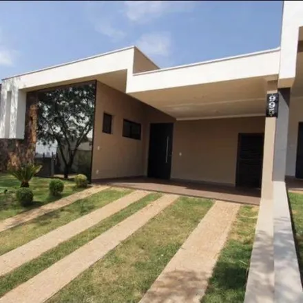 Buy this 3 bed house on Avenida Luiz Eduardo Toledo Prado in Vila do Golf, Ribeirão Preto - SP