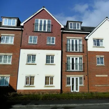 Buy this 2 bed apartment on 36-47 Royal Drive in Lindford, GU35 0QF