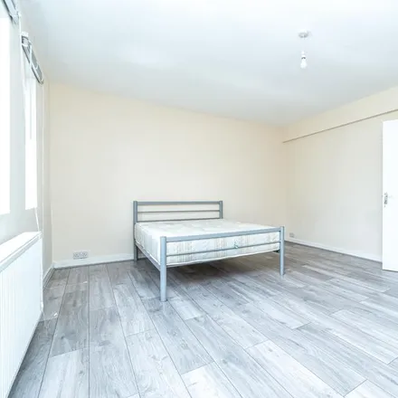 Rent this 3 bed apartment on The Fountain in 211 Lower Clapton Road, Lower Clapton
