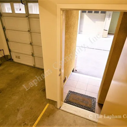 Image 3 - The Intersection Apartments, 3800 San Pablo Avenue, Emeryville, CA 94608, USA - Apartment for rent