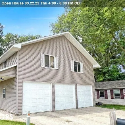 Buy this 2 bed loft on 1361 Beeds Lake Drive in Franklin County, IA 50441