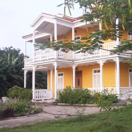 Rent this 3 bed house on Cienfuegos in Punta Gorda, CU