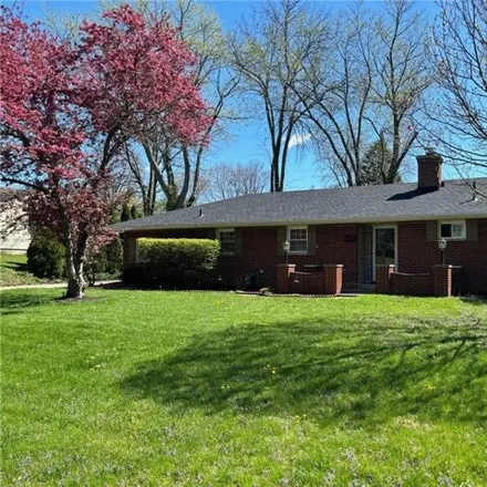 Buy this 3 bed house on 1638 Greene Valley Drive in Beavercreek, OH 45432