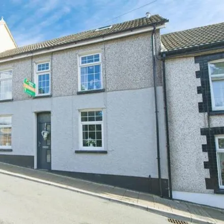 Buy this 3 bed duplex on Lower Terrace in Tylorstown, CF43 3ES