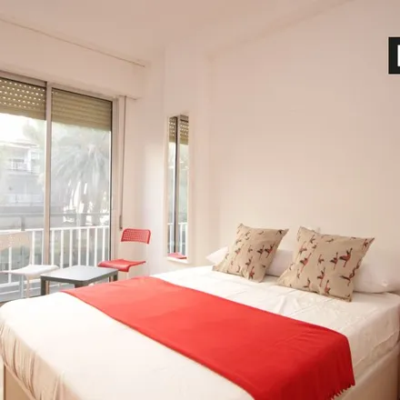 Rent this 7 bed room on Carrer de González Tablas in 9, 08034 Barcelona