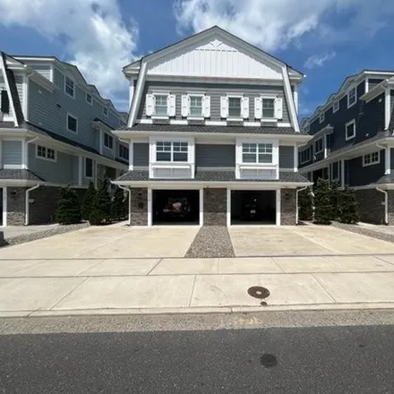 Buy this 5 bed townhouse on 2168 Ocean Drive in Avalon, Cape May County