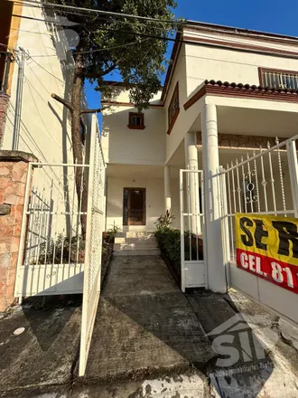 Rent this studio house on San Santiago in Balcones de Santa Domingo, 66443 San Nicolás de los Garza