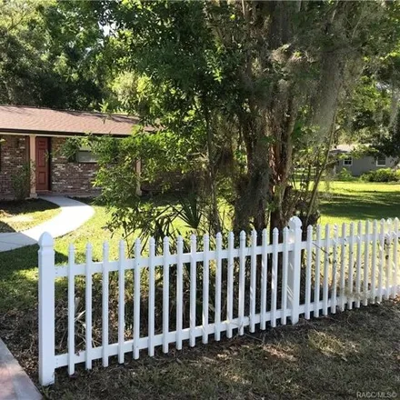 Buy this 3 bed house on 9215 West Wisteria in Citrus County, FL 34429