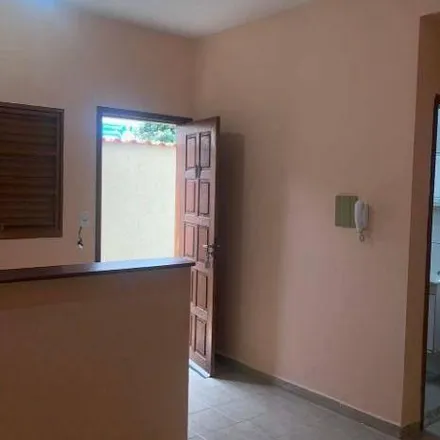Rent this 1 bed apartment on Avenida Renno Junior in Medicina, Itajubá - MG