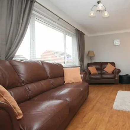 Image 2 - Fairville Road, Stockton-on-Tees, TS19 7NG, United Kingdom - House for sale
