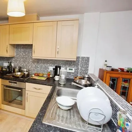 Image 3 - unnamed road, Eastleigh, SO50 5SU, United Kingdom - Apartment for sale